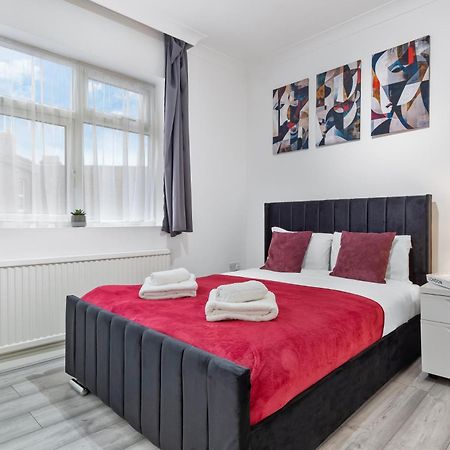 Green Hype - 10 Mins To Stadium - Sleeps 8 伦敦 外观 照片