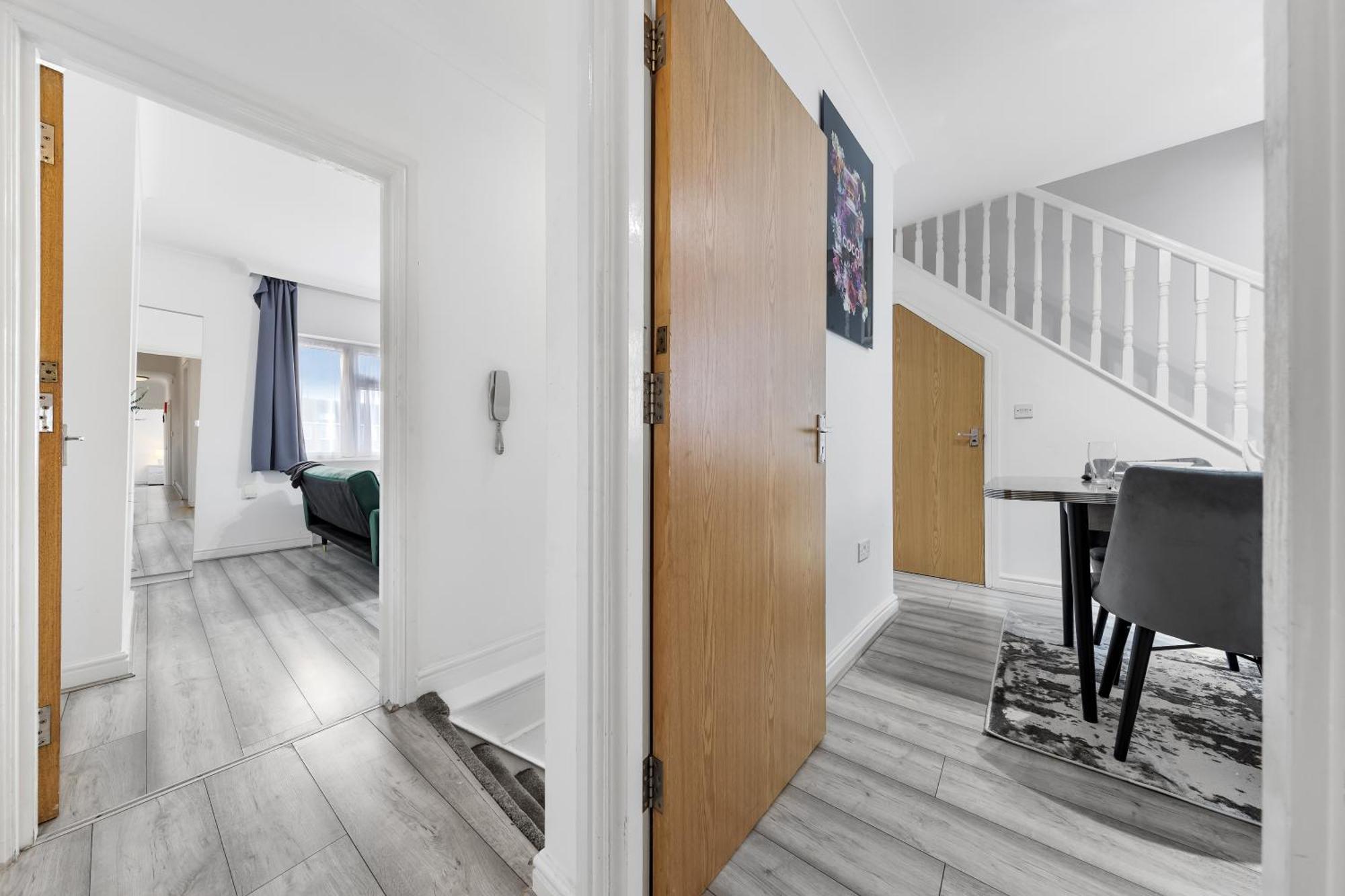 Green Hype - 10 Mins To Stadium - Sleeps 8 伦敦 外观 照片
