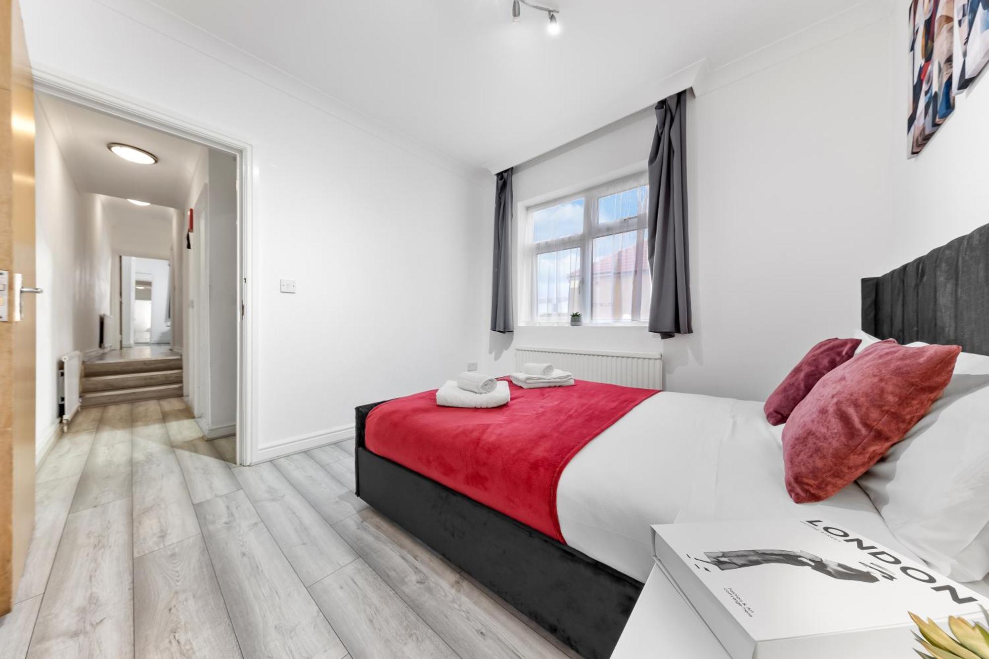 Green Hype - 10 Mins To Stadium - Sleeps 8 伦敦 外观 照片